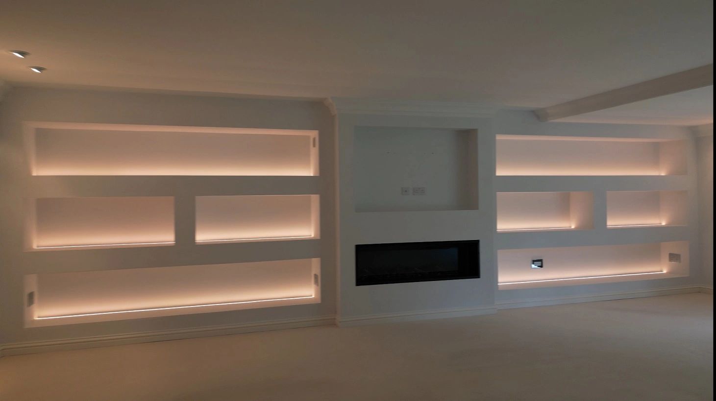 Bespoke fitted wardrobe with sliding doors — APS Carpentry Birmingham
